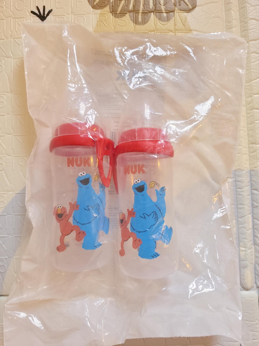 1 pack NUK Kids Cookie Monster & Elmo Sippy Bottle Set in red